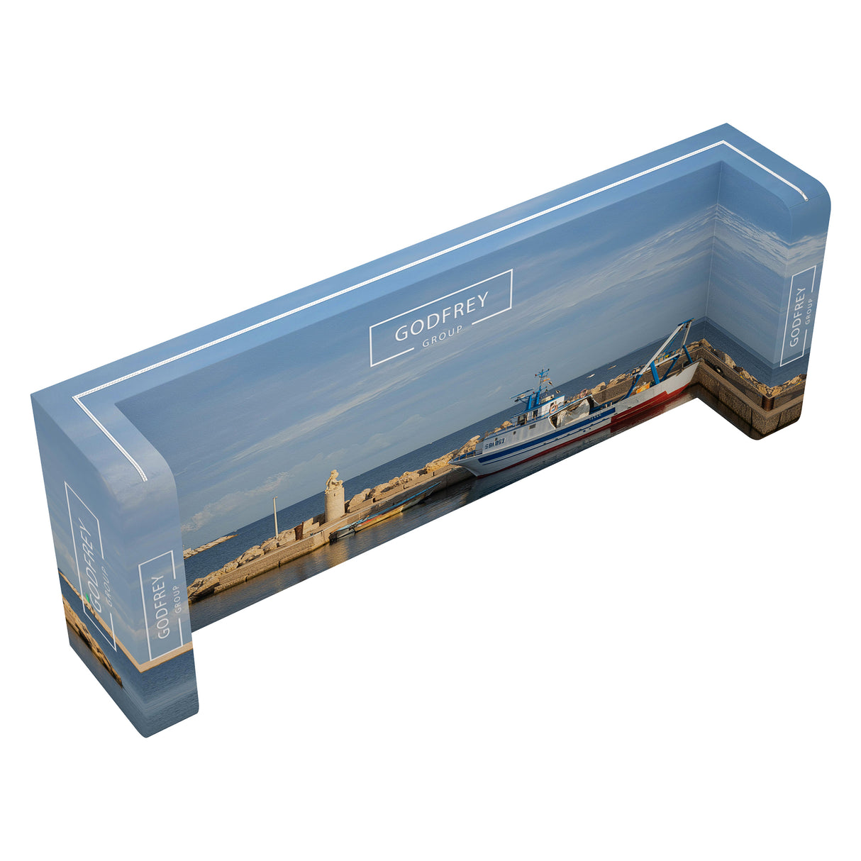 3D Deep Wall With Storage Modules on Each End